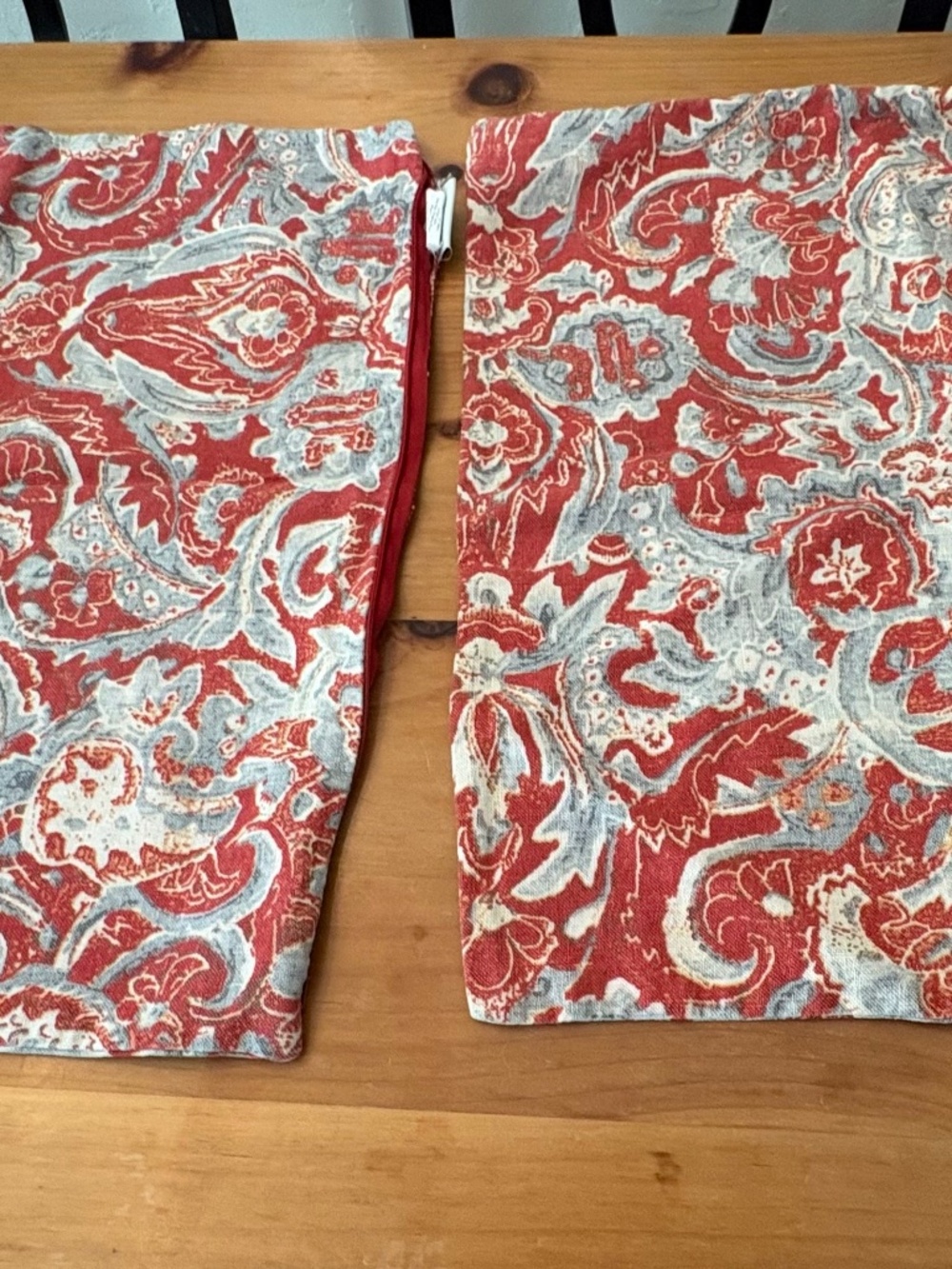 Pottery barn pillow covers set of 2
